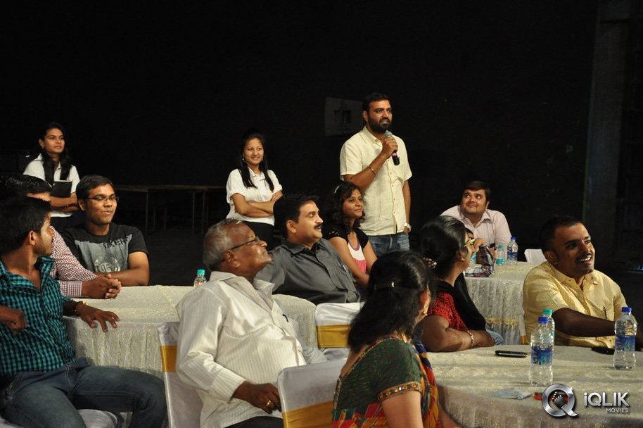 Nagarjuna-Meets-Docomo-Manam-Contest-Winners